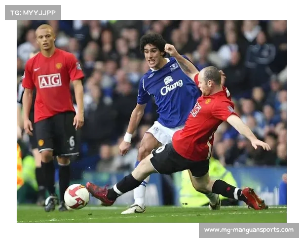 英超争议点球引热议 塔科夫斯基手臂贴身依然判罚点球 埃弗顿遭利兹联绝杀